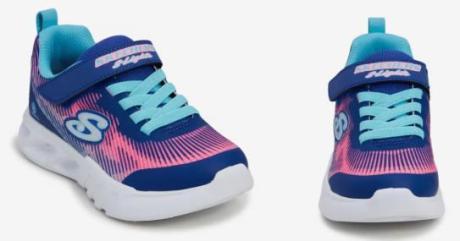 Skechers Hyper Sneaker for youths female. Good for outing and spo